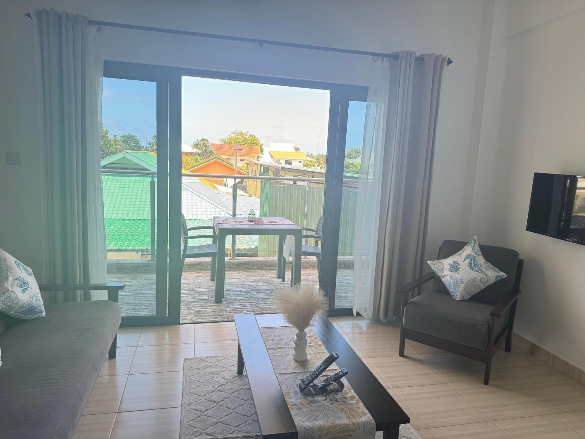 Bijoutier Apartments Grand Anse  Eksteriør bilde