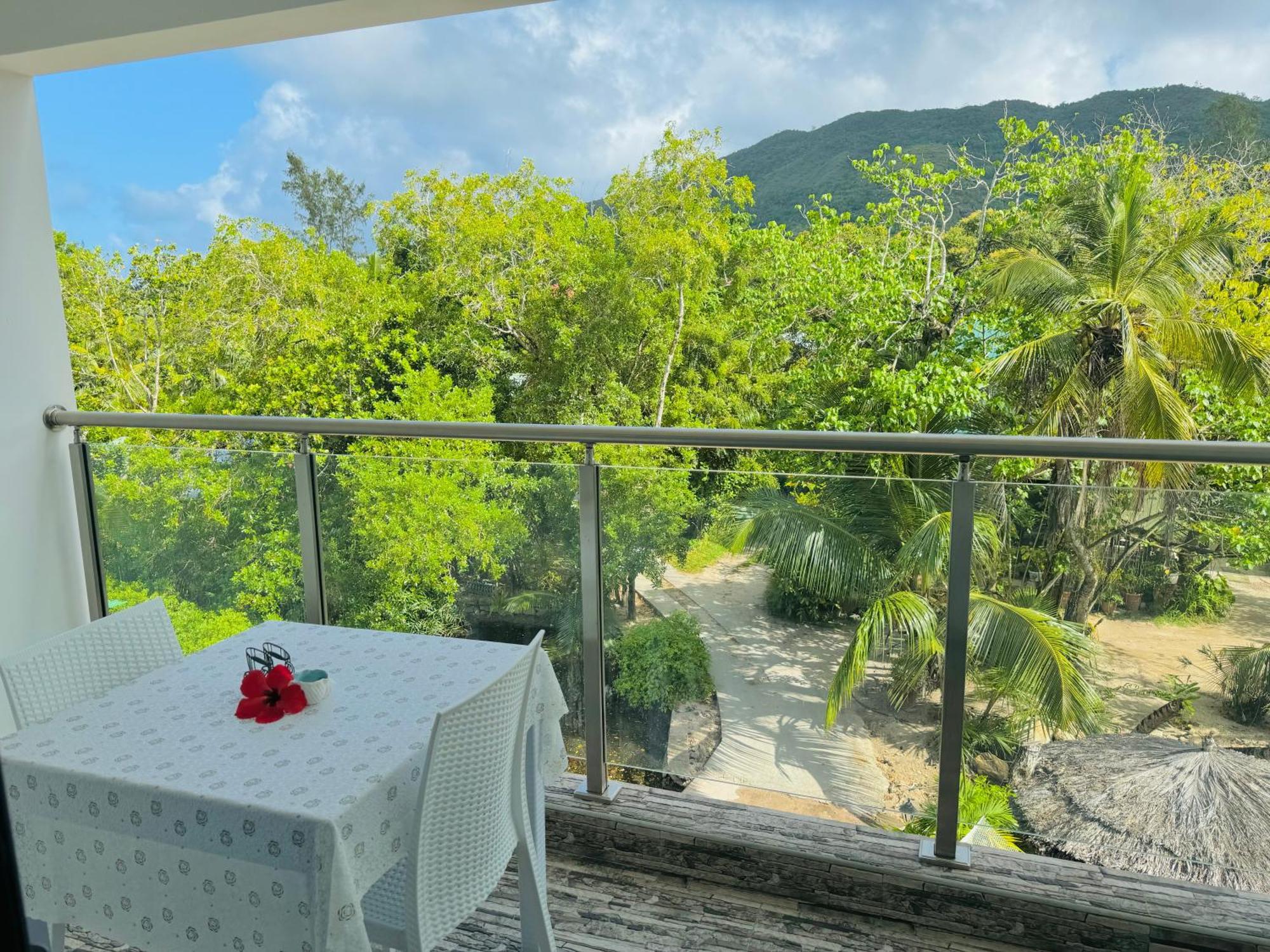 Bijoutier Apartments Grand Anse  Eksteriør bilde