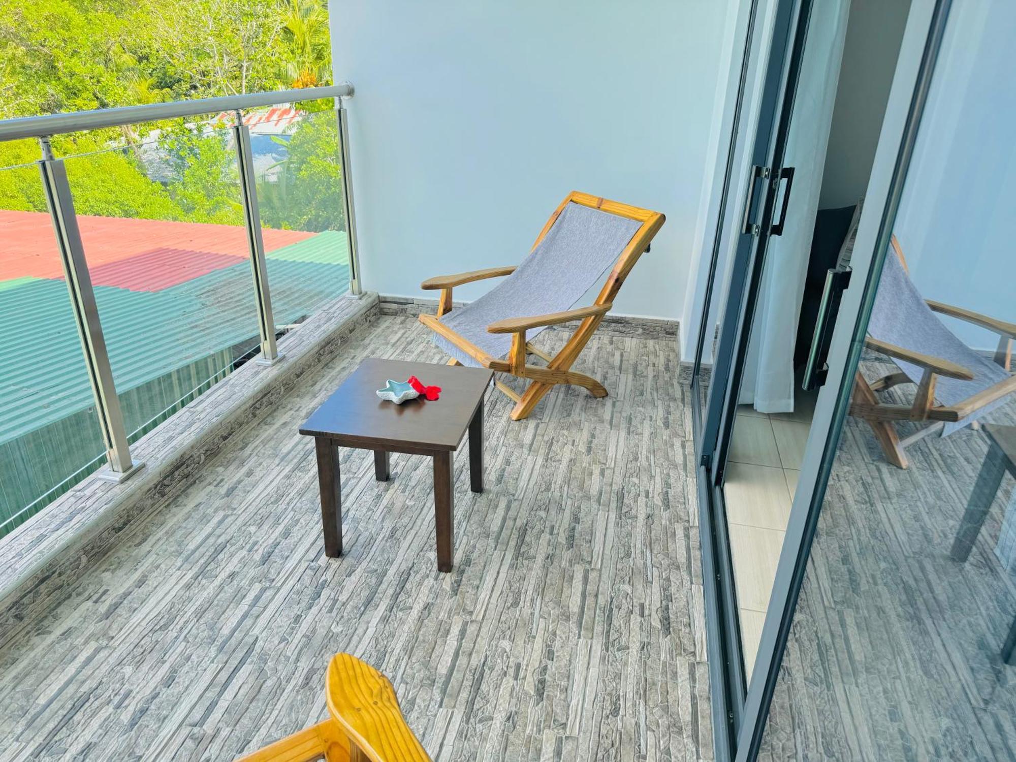 Bijoutier Apartments Grand Anse  Eksteriør bilde